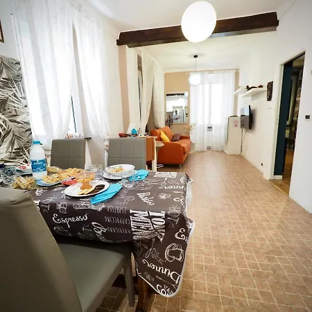 Dimora Delle Camelie Apartment Genoa Exterior photo